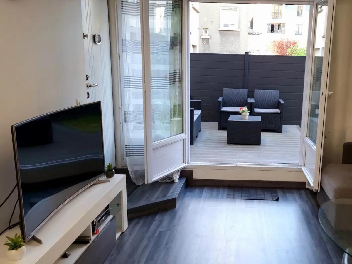 Superbe Appartement Avec Jardin Proche Versailles Saint-Cyr-l'Ecole Exterior photo
