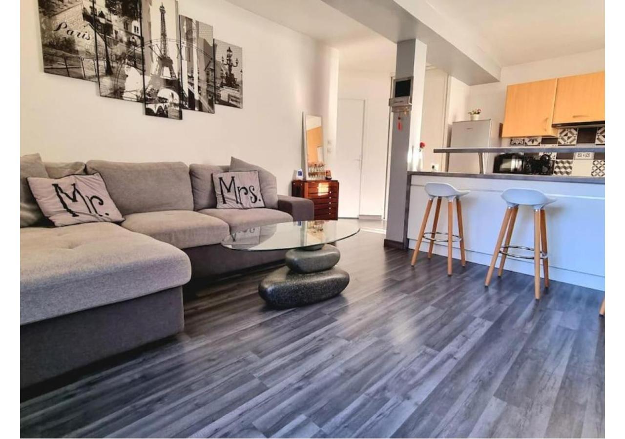 Superbe Appartement Avec Jardin Proche Versailles Saint-Cyr-l'Ecole Exterior photo